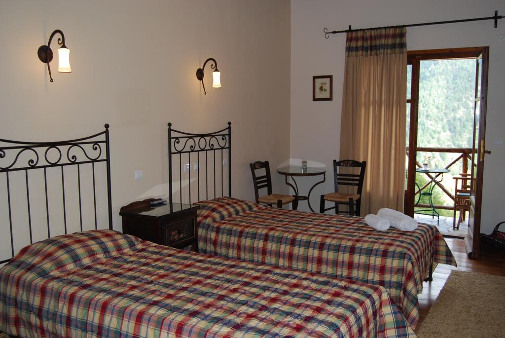 Dryades Guesthouse Ano Chora Dış mekan fotoğraf